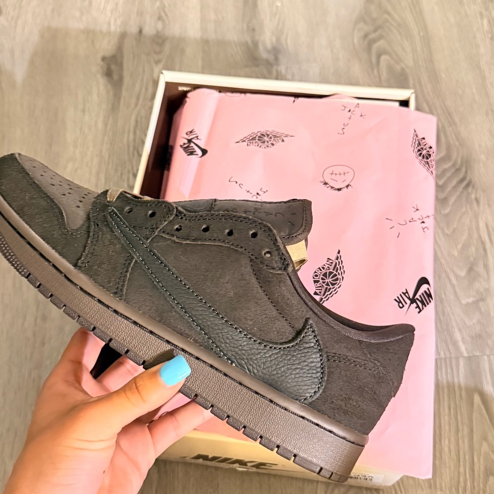 Brand New Travis Scott